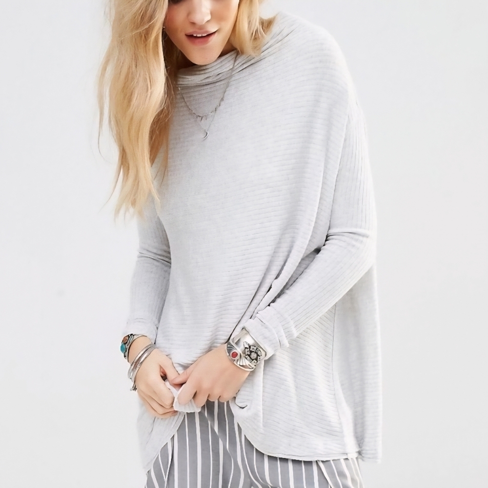 We the Free People Lover Rib Knit Split-Back Pullover Gray Sweater - Size M